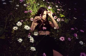 �˿��ƶĲ�ͼƬ��Ƶ���й��ָ�Ħ�г������ӽӴ����(ͼ)...